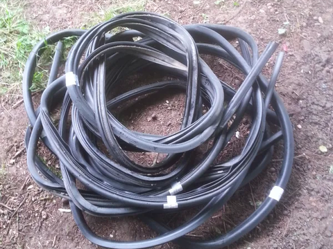 Pi&egrave;ces et &eacute;quipements Voiture Pi&egrave;ces et &eacute;quipements Voiture  occasion Montceaux-l&egrave;s-Provins 77151