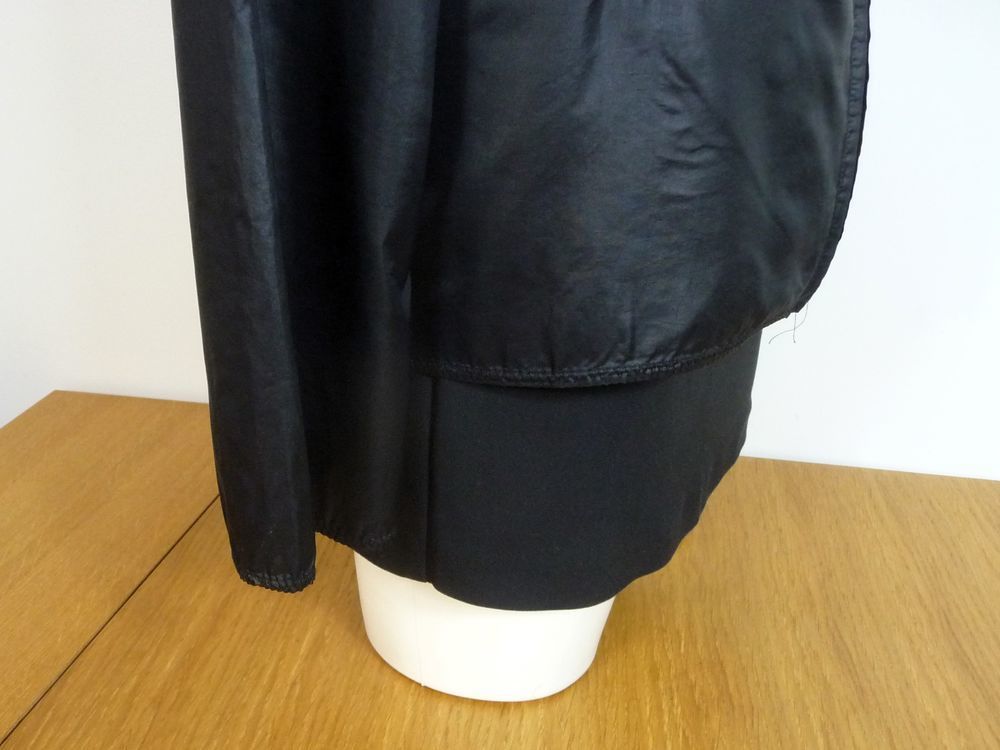 Veste L&eacute;g&egrave;re Courte Noir avec Capuche- Sonia Rykiel Vêtements