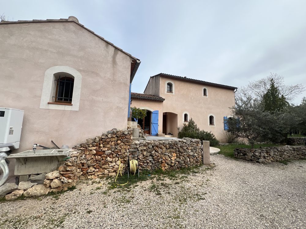 � vendre  Maison N�oules (83136)