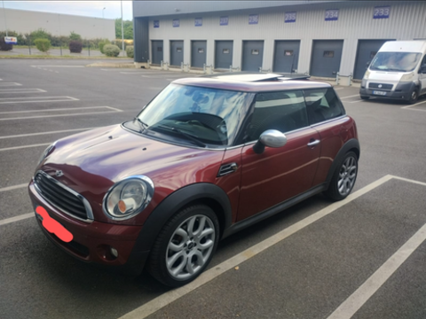 Mini One Hatch 1.4i - 95 2009 occasion Montigny-le-Bretonneux 78180