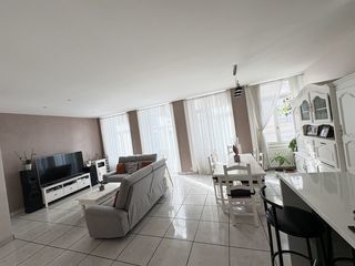  Appartement � vendre 5 pi�ces 120 m�