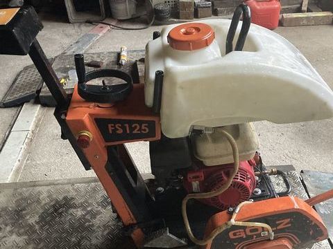 scie de sol ou scie &agrave; b&eacute;ton enrob&eacute; 900 69610 Meys