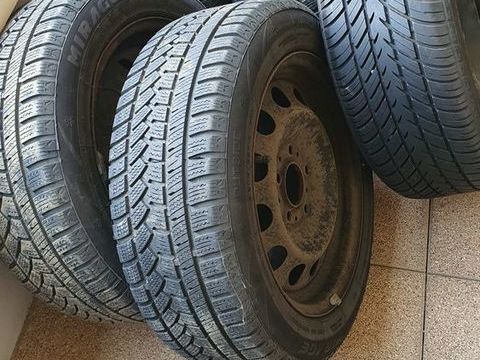 Pi&egrave;ces et &eacute;quipements Voiture Pi&egrave;ces et &eacute;quipements Voiture  occasion Cattenom 57570