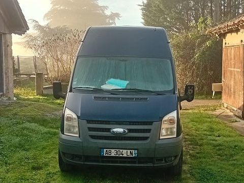 Ford Transit TRANSIT 260 CP TDCi 115 2006 occasion Montr&eacute;al 32250