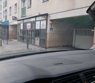  Parking / Garage � louer 10 m�