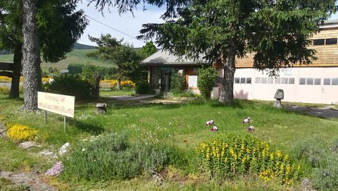   Maison 400m2 en C�vennes 
Maison 400m2 en C�vennes 
Maison - 8 pi�ce(s) - 400 m�