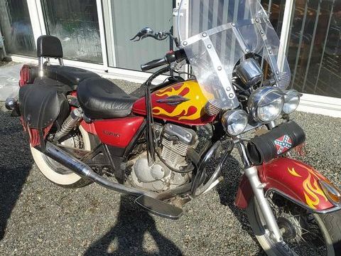 Moto SUZUKI 1998 occasion Bressuire 79300