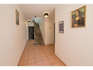  Immeuble � vendre 10 pi�ces 318 m�