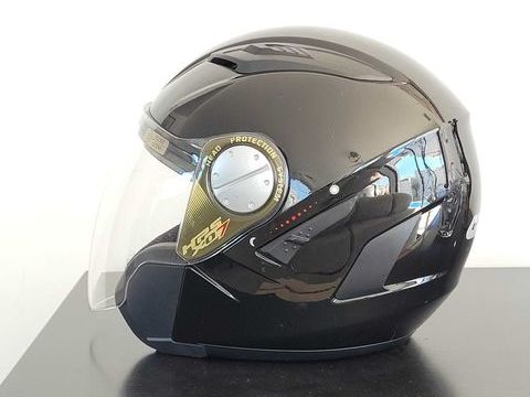 Pi&egrave;ces et &eacute;quipements Moto - Scooter - Quad Casques - v&ecirc;tements moto  occasion Saint-Nazaire-d'Aude 11120