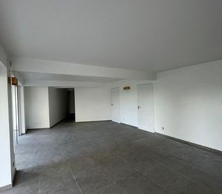  Appartement � louer 4 pi�ces 135 m�