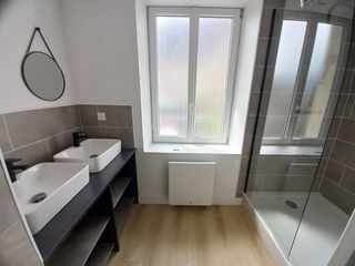  Appartement � louer 4 pi�ces 116 m�