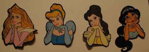 Ecussons Princesses Disney 4 Saint-Pierre-de-B�uf (42)