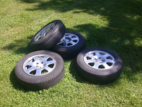 Pi&egrave;ces et &eacute;quipements Voiture Pi&egrave;ces et &eacute;quipements Voiture  occasion Cernoy 60190