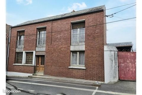   Maison avec b�timents de ferme Maison - 6 pi�ce(s) - 120 m�