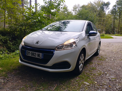 Peugeot 208 1.0 PureTech 68ch BVM5 Like 2016 occasion Golbey 88190