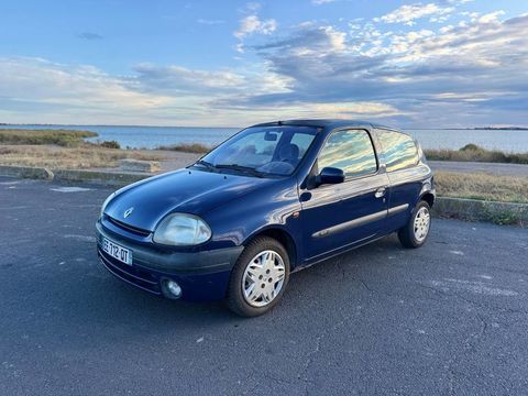 Renault Clio II Clio 1.6i SI 1999 occasion Montpellier 34000