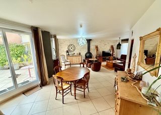  Maison � vendre 8 pi�ces 190 m�