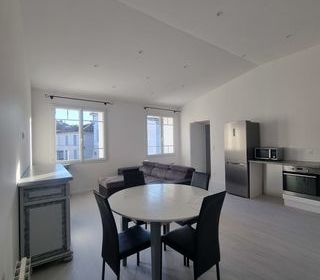  Appartement � louer 2 pi�ces 61 m�