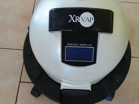 Vend aspirateur XR VAP 1600 Le Gosier (97)