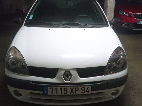 Renault Clio II Clio 1.2i Authentique 2003 occasion Argentan 61200