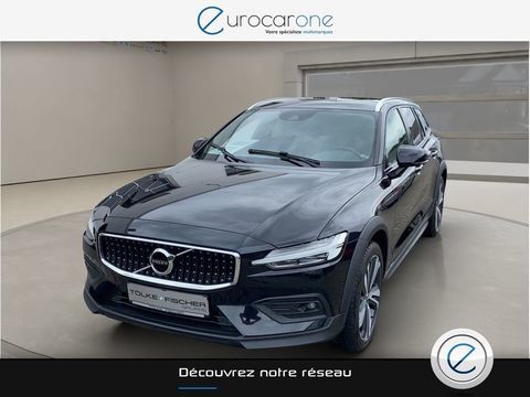 Volvo V60 D4 AWD 190 ch Geartronic 8 Cross Country Pro 2020 occasion Lyon 69007