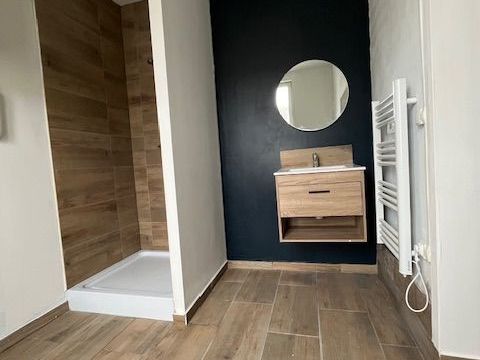   maison plein pied :80 M2  � Bettignies  Maison - 2/3 pi�ce(s) - 80 m�