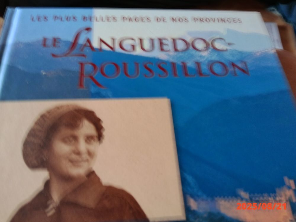 vends collection les plus belles pages de nos provinces Livres et BD