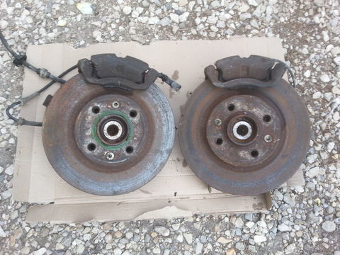 Pi&egrave;ces et &eacute;quipements Voiture Pi&egrave;ces et &eacute;quipements Voiture  occasion Montceaux-l&egrave;s-Provins 77151