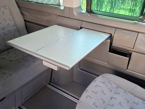 Volkswagen MULTIVAN Multivan 2.5 TDI 130 4Motion Panamericana (7pl) 2004 occasion Jou&eacute;-l&egrave;s-Tours 37300