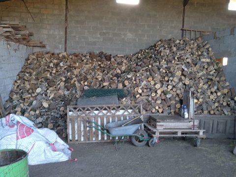 Vend bois de chauffage 80 Baraqueville (12)
