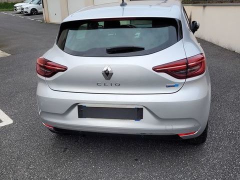 Renault Clio V Clio E-Tech 140 - 21 Intens 2021 occasion Onet-le-Ch&acirc;teau 12850