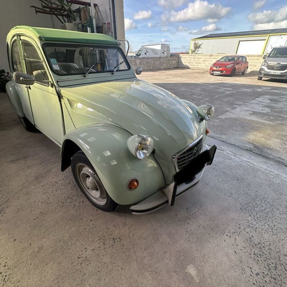 2 CV - Dyane 2 CV 6 Charleston 1982 occasion 14440 Douvres-la-D&eacute;livrande