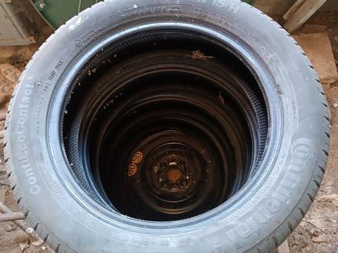 Pi&egrave;ces et &eacute;quipements Voiture Pi&egrave;ces et &eacute;quipements Voiture  occasion Pont-de-Salars 12290