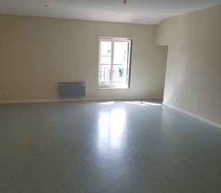  Appartement � louer 3 pi�ces 82 m�