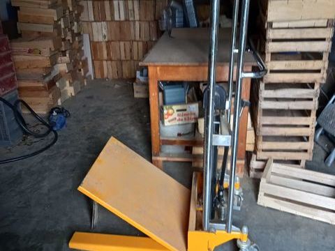 gerbeur hydraulique 500 38270 Bellegarde-poussieu