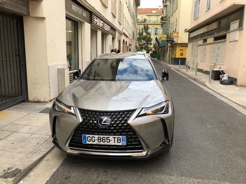 Lexus UX 300e Luxe 2022 occasion Nice 06000