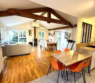  Maison à vendre 5 pièces 136 m²