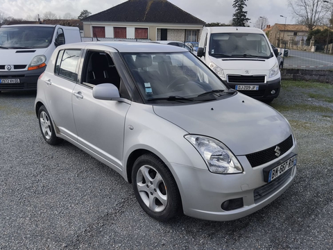 Suzuki Swift 1.3 GL 2008 occasion Niort 79000