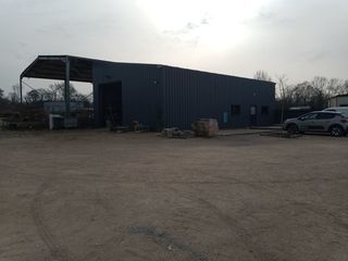  Atelier � louer 2 pi�ces 200 m�