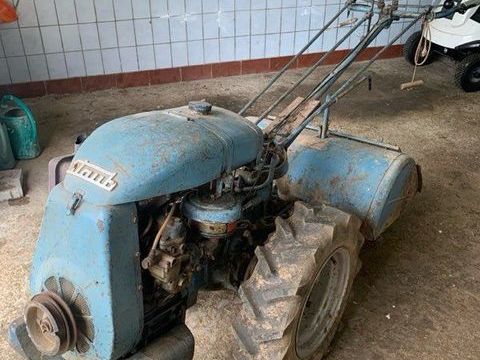 Mat&eacute;riel Agricole / Viticole Mat&eacute;riel Agricole / Viticole 1960 occasion Ligny-en-Barrois 55500