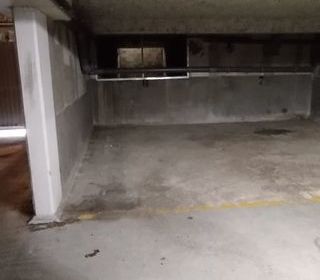  Parking / Garage � louer 12 m�