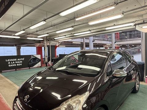 Peugeot 208 1.6 e-HDi 115ch FAP BVM6 Ice Velvet 2012 occasion Savigny-le-Temple 77176