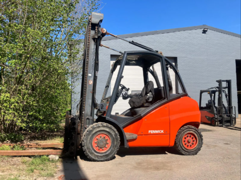 Engin de Chantier / BTP Chargeuses 2004 occasion Paris 75004