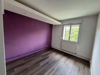  Appartement � louer 4 pi�ces 86 m�