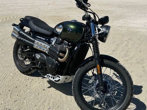 Moto TRIUMPH 2023 occasion Saint-G&eacute;nis-des-Fontaines 66740