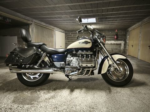 Moto HONDA 1999 occasion Avignon 84000