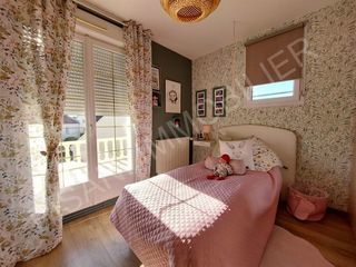  Maison � vendre 9 pi�ces 240 m�