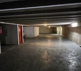 Parking / Garage � louer 12 m�