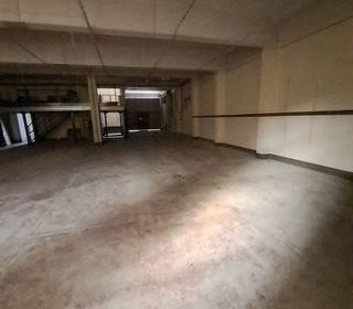  Immeuble � vendre 700 m�