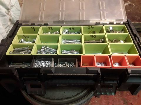 caisse avec collier altantic 10 12 14 16 18 22 32 40 50 simple  14 16 18 double 70 59262 Sainghin-en-mlantois